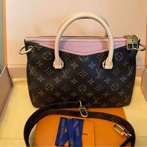 NWT LOUIS VUITTON PALLAS BB (ROSE BAL)